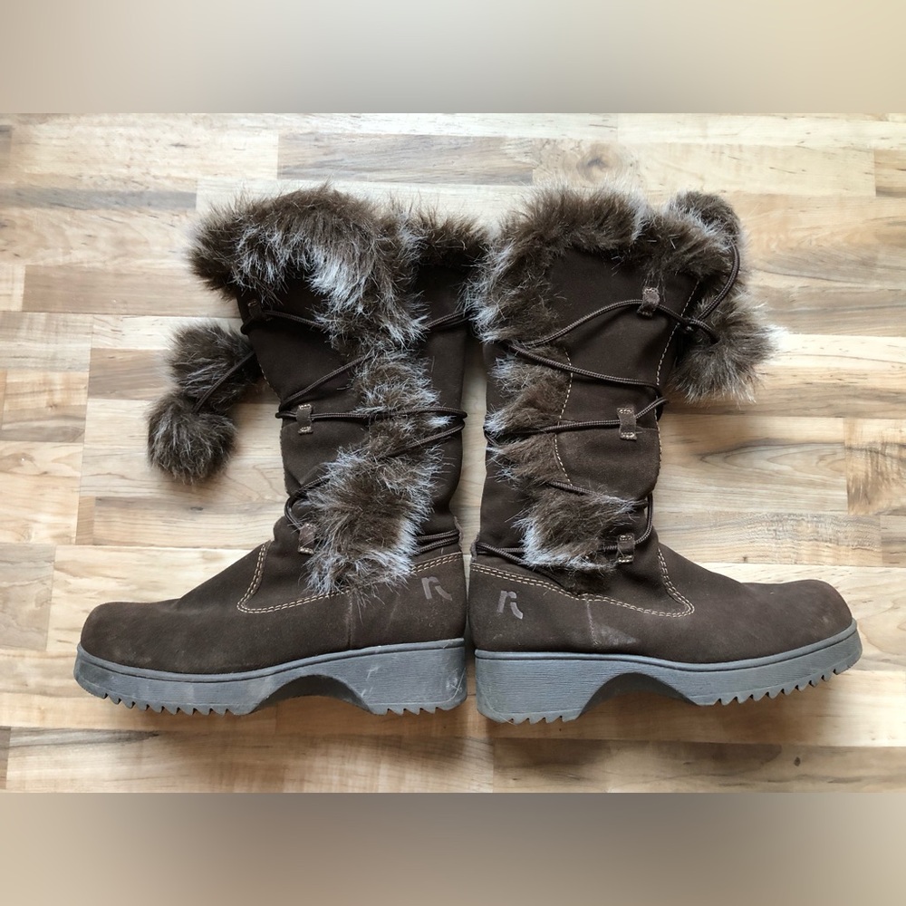 Report Olympic Suede Boots